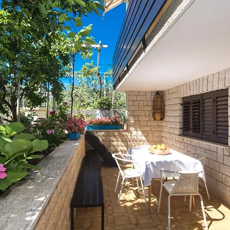 Bei Manda Apartman Punat