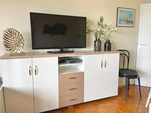 Bei Manda * Punat