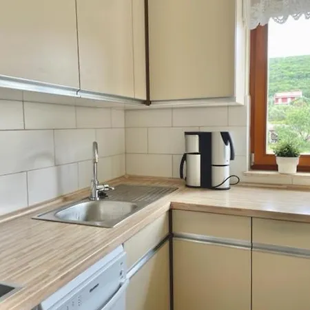 Bei Manda Apartmán Punat